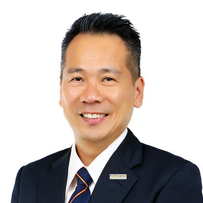 James Yeow (R018301Z)