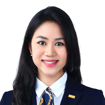 DIANA YOW (R069300Z)